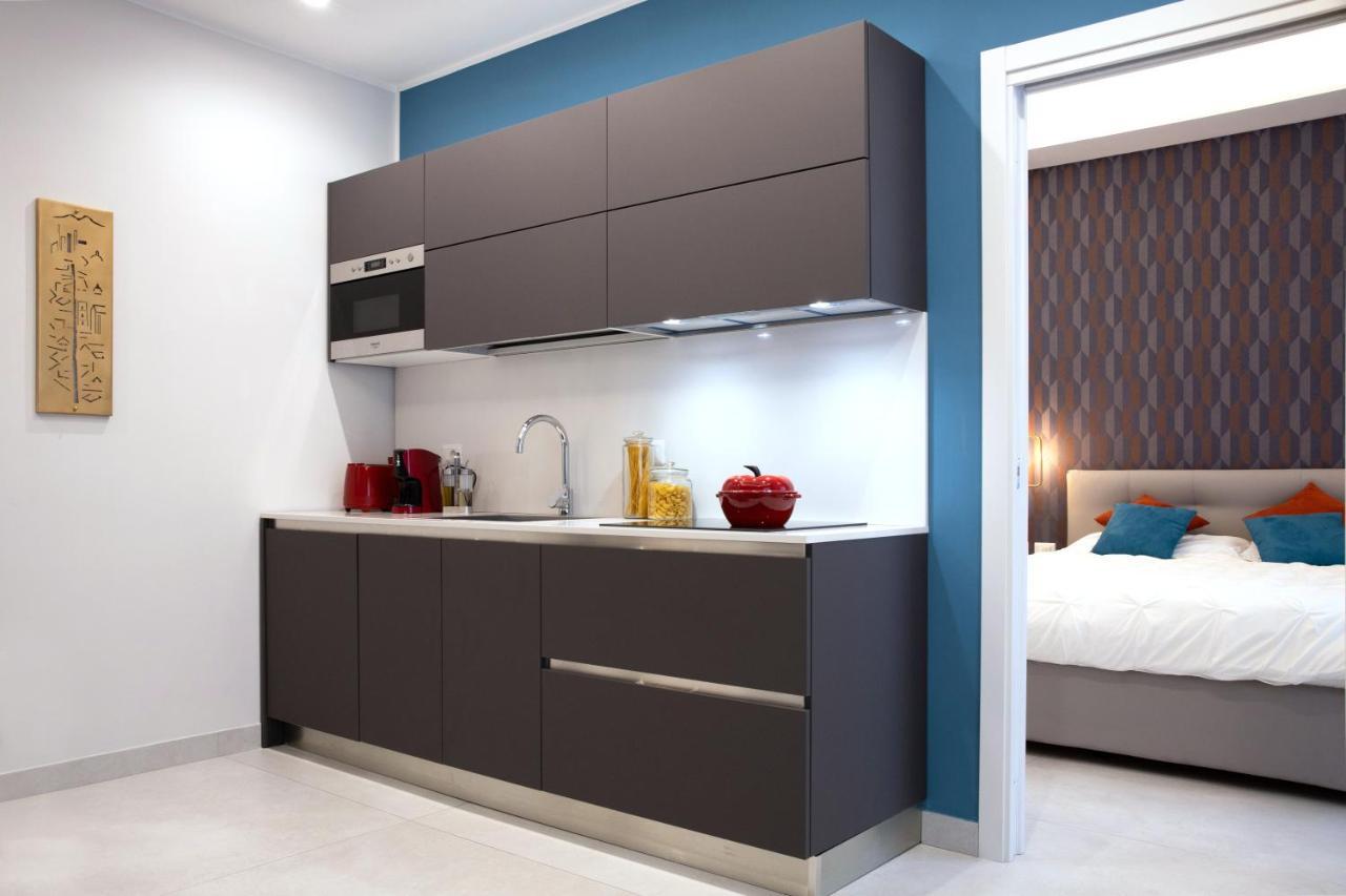 Napoli City Center - Appartamenti E Camere Exteriör bild