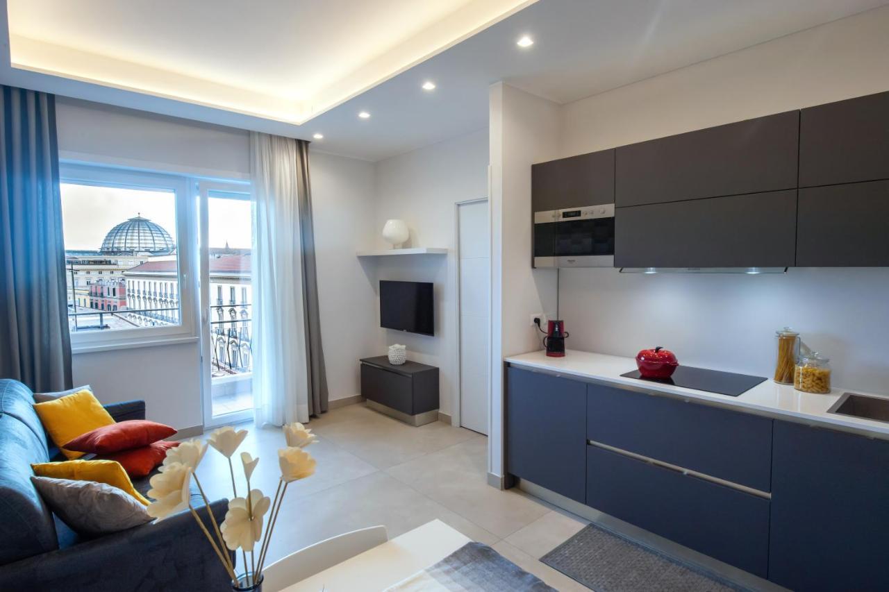Napoli City Center - Appartamenti E Camere Exteriör bild