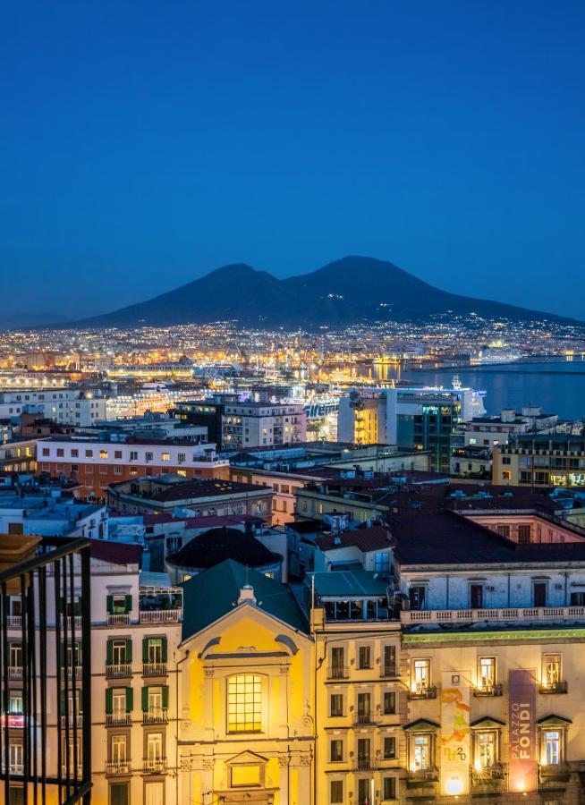 Napoli City Center - Appartamenti E Camere Exteriör bild