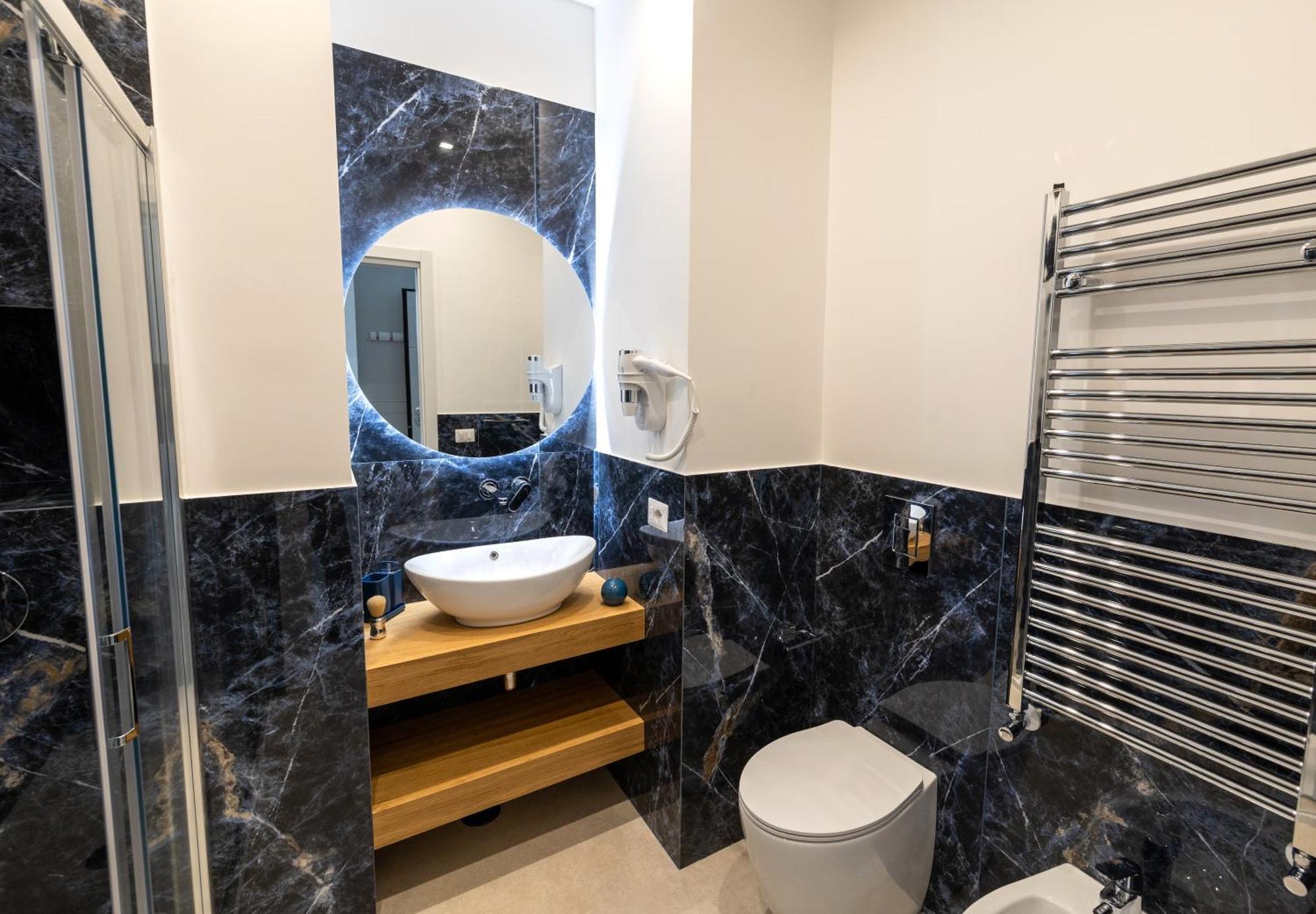 Napoli City Center - Appartamenti E Camere Exteriör bild